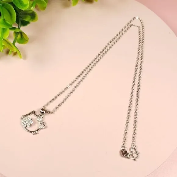 Brand New Silver Rhinestone Hello Kitty Necklace - Picture 4 of 7